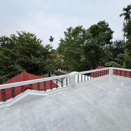 Kalarikkal House Villa Kochi Buitenkant foto